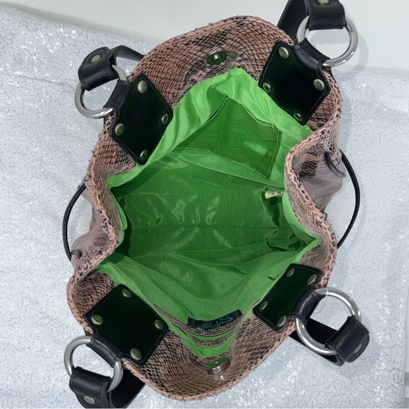 Sharif Studio made in the USA Genuine leather drawstring snake skin handbag - Picture 10 of 16